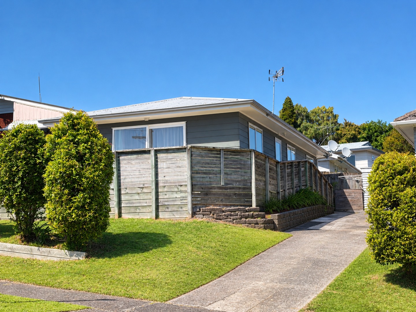 Family Home in Handy Location 1