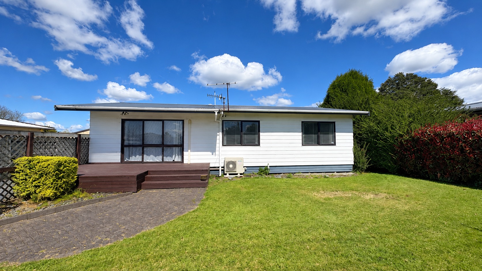 Charming Two-Bedroom Home Close to Town 1